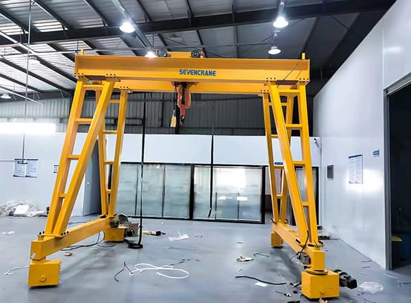 Steel gantry crane sent to Iraq