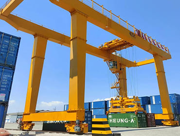 container gantry crane