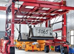 SEVENCRANE-Heavy Duty Straddle Carrier